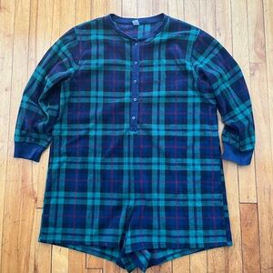 Old Navy fleece henley pajama romper‎ blue, green, red plaid 3.5” inseam XL
